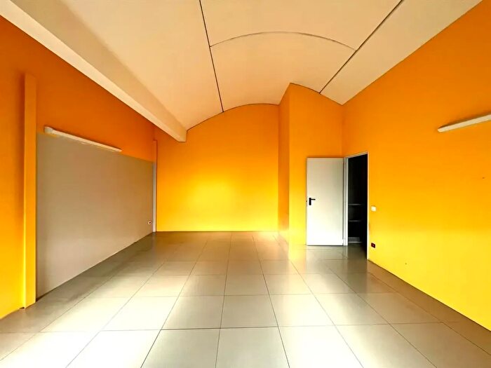 Casa trilocale in affitto in Via Risorgimento, Crosio Della Valle