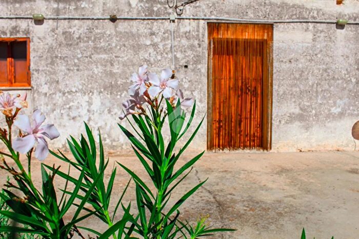 Casa bilocale in vendita in Contrada Maresca, Carovigno