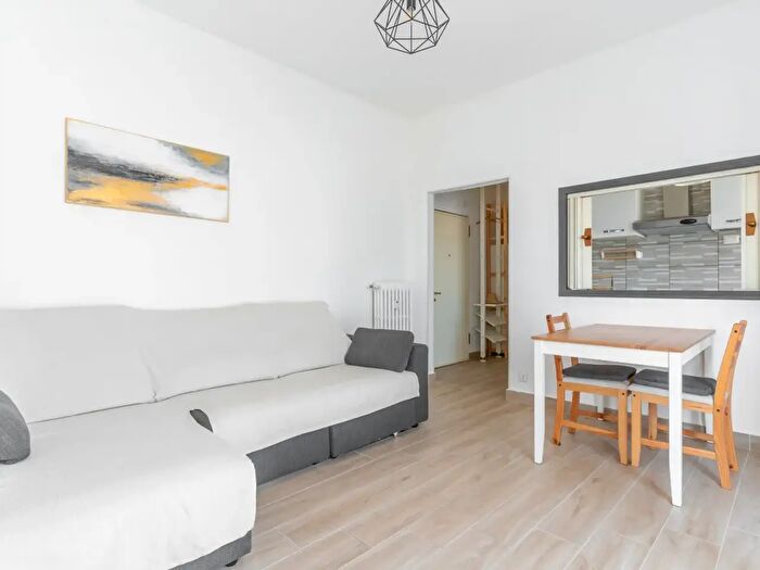 Appartamento bilocale in affitto in Via Gerolamo Avogadro, Milano