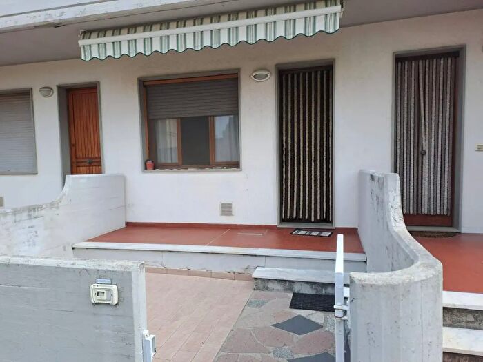 Appartamento bilocale in affitto in della Bassa, Carrara