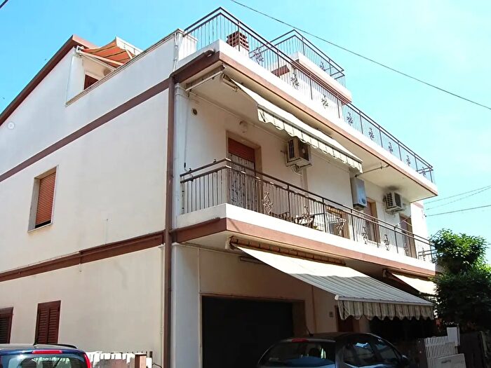 Casa trilocale in vendita in Roseto Degli Abruzzi