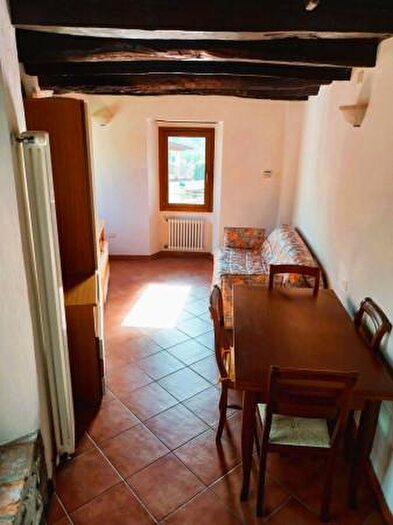 Casa trilocale in affitto in Via Gireglio, Centro Valle Intelvi