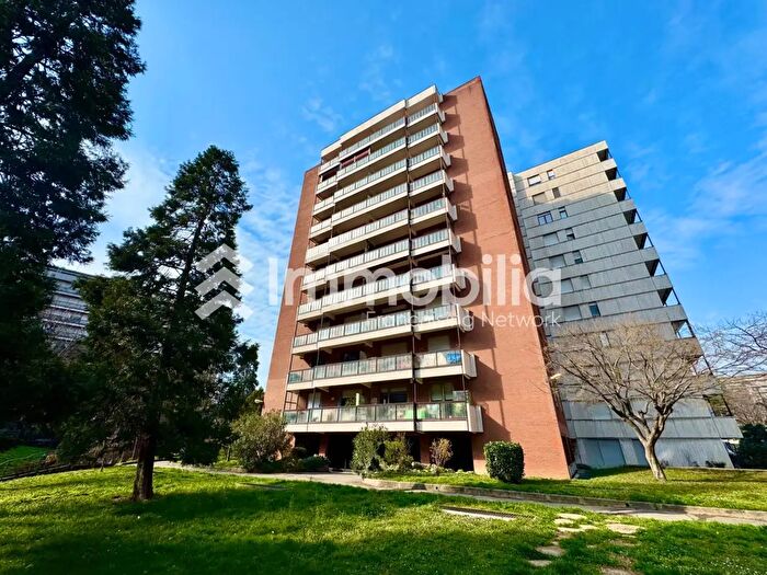 Appartamento con 5 locali in vendita in Via Edoardo Rubino, Torino