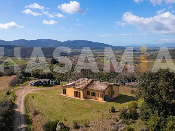 Casa con 8 locali in vendita in Strada di Cupi, Magliano In Toscana