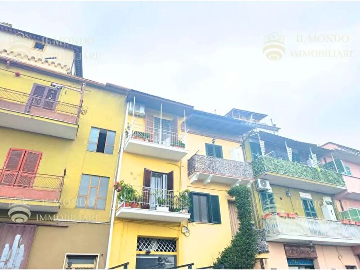 Appartamento trilocale in vendita in Viale Luigi Greco, Palombara Sabina