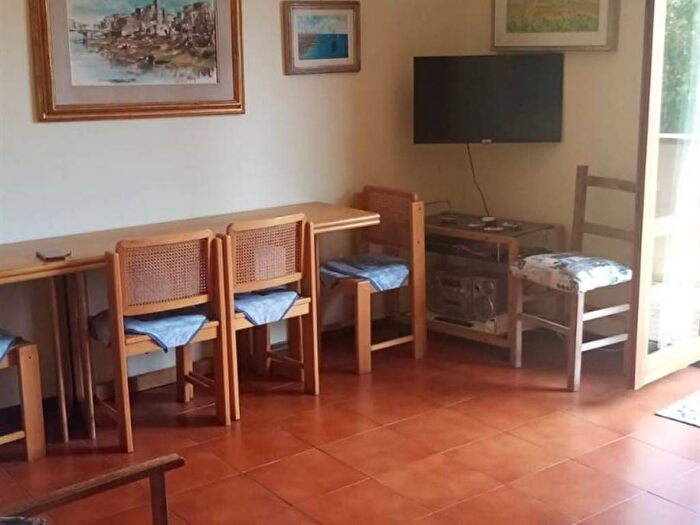 Appartamento quadrilocale in affitto in Ronchi Poveromo, Massa