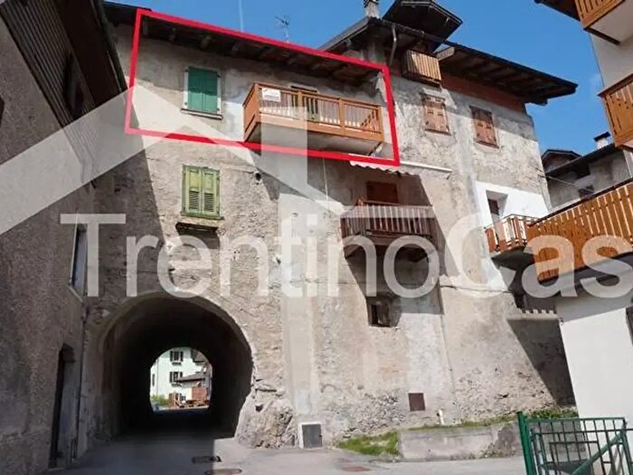 Appartamento bilocale in vendita in Piazza Dante, Sella Giudicarie