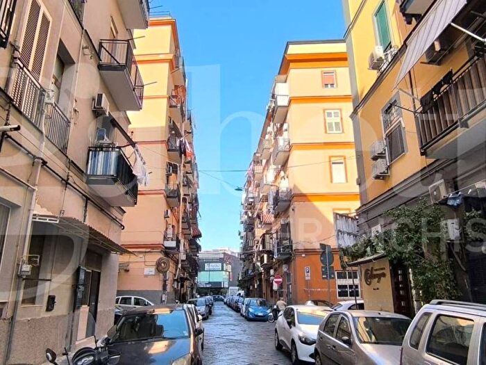 Appartamento bilocale in affitto in Via Pietro Giannone, Arenaccia, Napoli