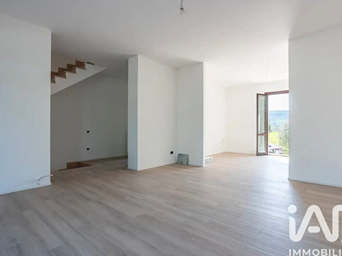 Casa con 5 locali in vendita in Localitãnbsp Palazzetto, Montecassiano