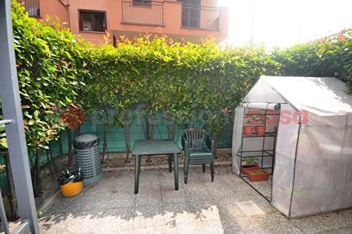 Appartamento trilocale in vendita in Via Genova, Pioltello