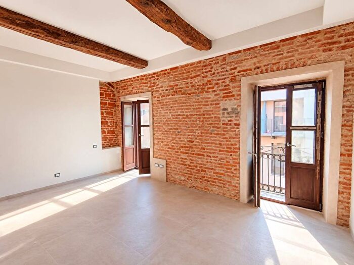 Appartamento bilocale in affitto in Corso Vittorio Alfieri, Corso Dante, Asti