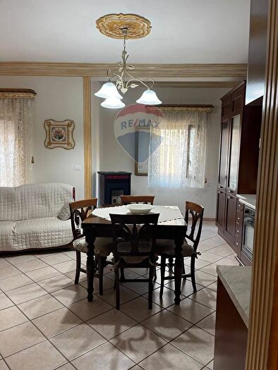 Appartamento quadrilocale in vendita in Via Sardegna, Favara