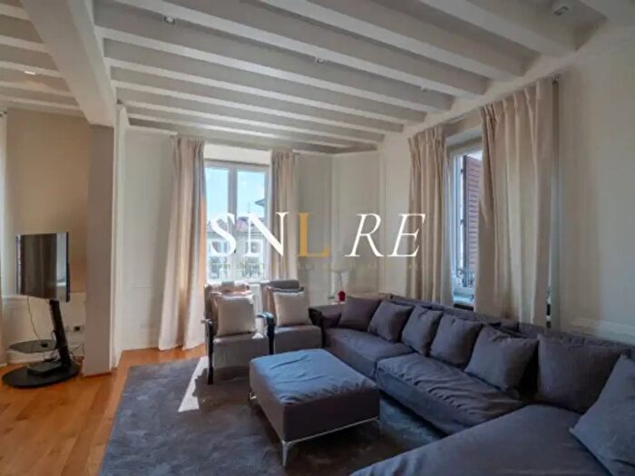 Appartamento con 6 locali in vendita in Piazza di San Giovanni, Firenze