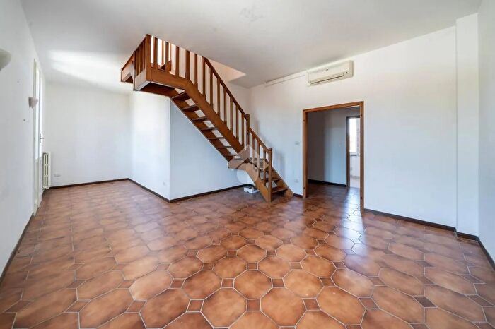 Appartamento quadrilocale in vendita in Piazza Giosuè Carducci, Baricella