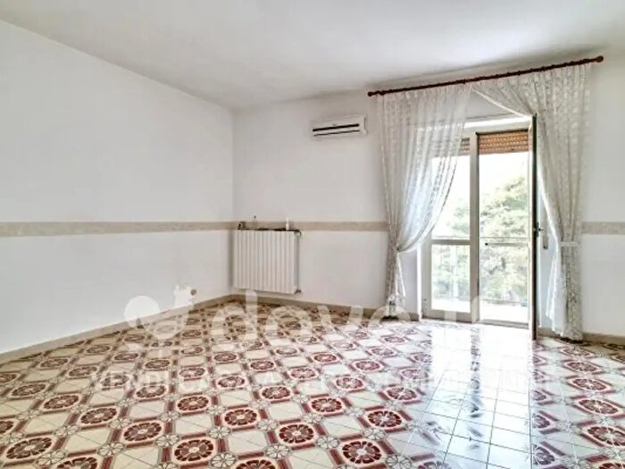 Appartamento con 5 locali in vendita in Viale Europa, Taranto