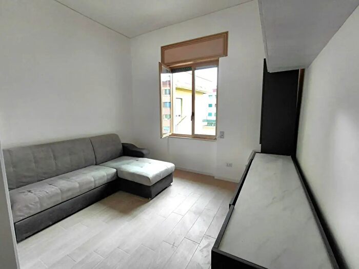 Appartamento bilocale in affitto in Via Bruno Falcomatà, Napoli