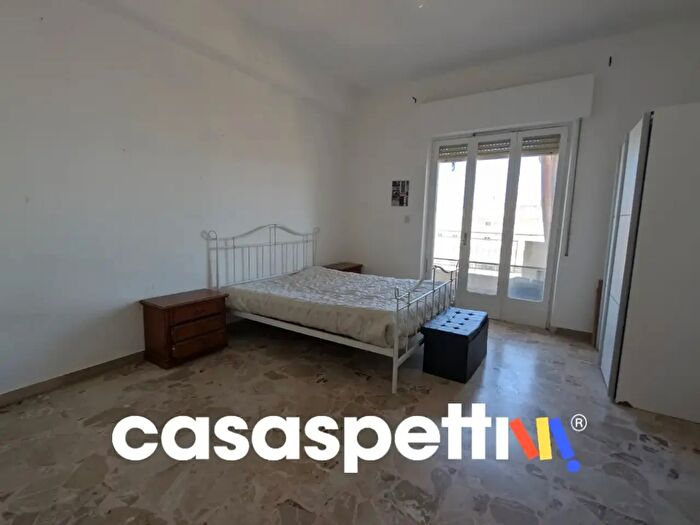 Appartamento trilocale in vendita in Viale Aldo Moro, Reggio Calabria