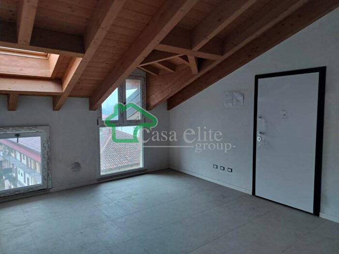 Appartamento bilocale in affitto in Via Borgo Adda, Città Bassa Laghi, Lodi