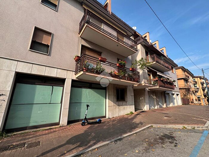 Appartamento quadrilocale in vendita in Via Fagarè, Venezia