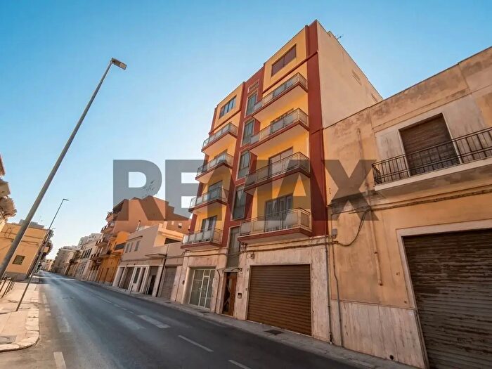 Appartamento trilocale in vendita in Via Provinciale San Vito, Brindisi