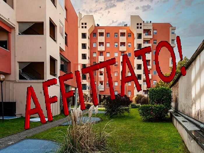 Appartamento monolocale in affitto in Viale Romagna, Monza
