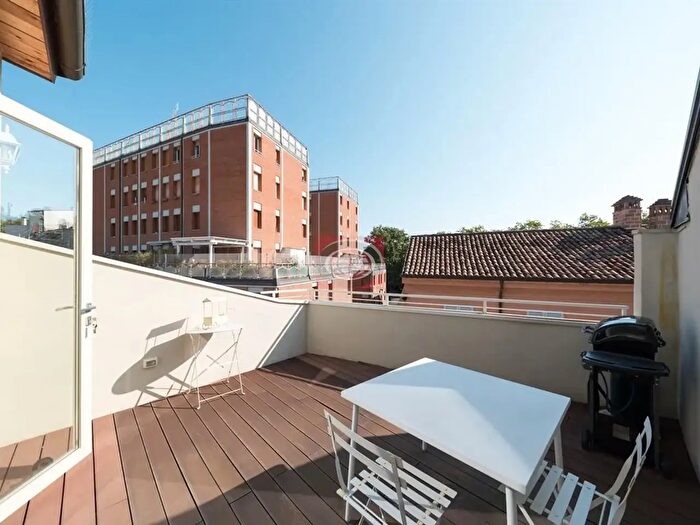 Casa quadrilocale in vendita in Cesena