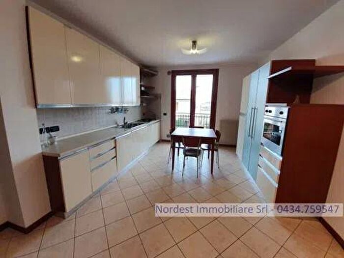 Appartamento trilocale in affitto in Centro, Santa Lucia di Piave