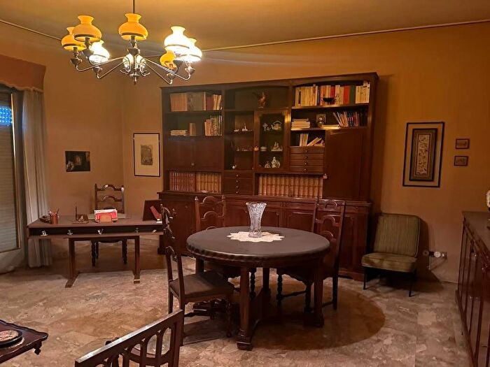 Appartamento quadrilocale in affitto in Via del Bersagliere, Libertà Villabianca, Palermo