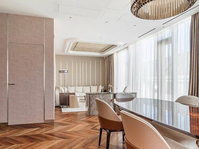 Casa trilocale in affitto in Via Clerici, Duomo, Milano