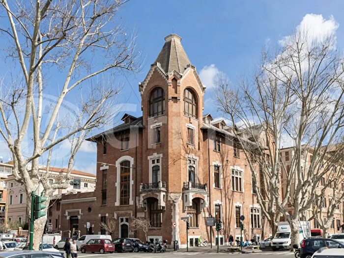 Appartamento trilocale in vendita in Via Po, Roma