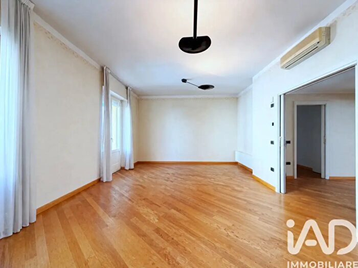 Appartamento con 6 locali in vendita in Via San Giovanni Bosco, Rovereto
