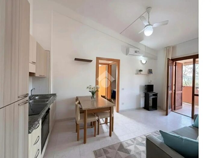 Appartamento trilocale in vendita in Via Satta, Villasimius