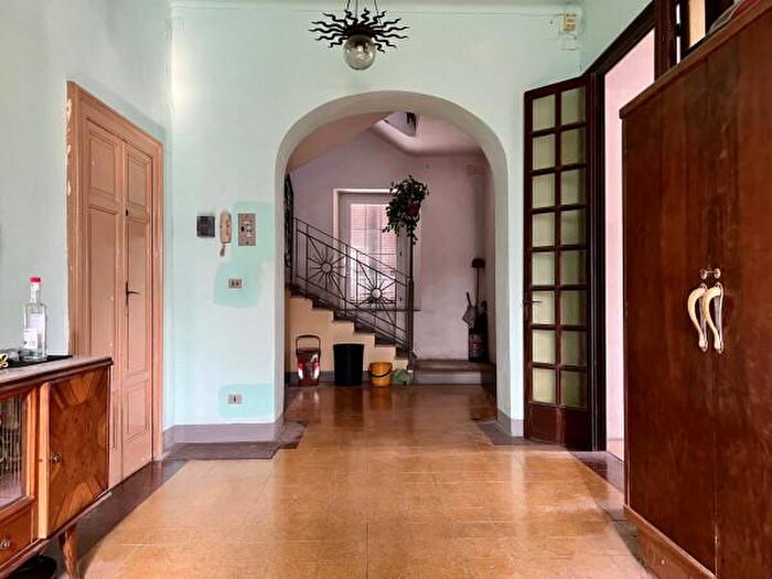 Casa con 6 locali in vendita in San Giorgio Piacentino