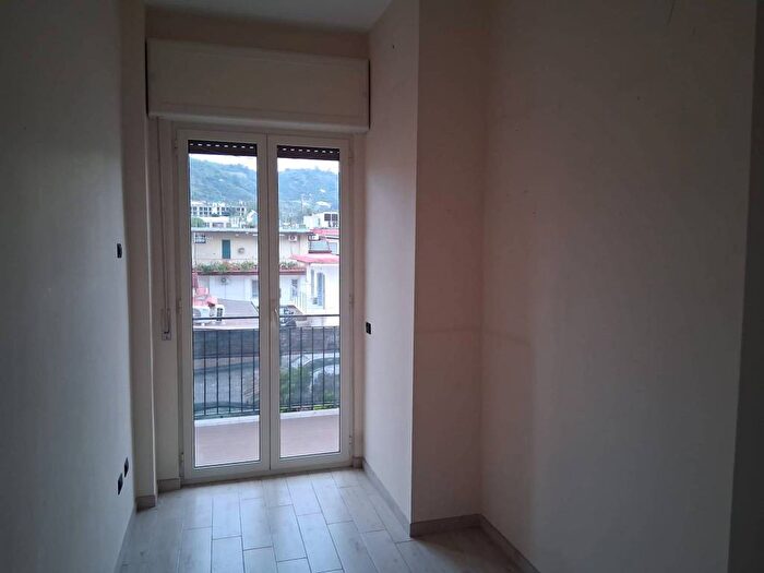 Appartamento bilocale in affitto in Via Pisciarelli, Bagnoli, Napoli