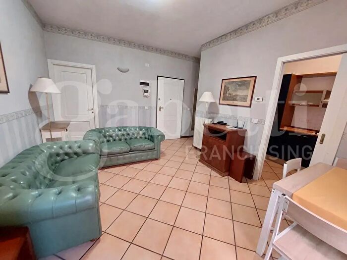 Appartamento trilocale in affitto in Via Avesella, Bologna