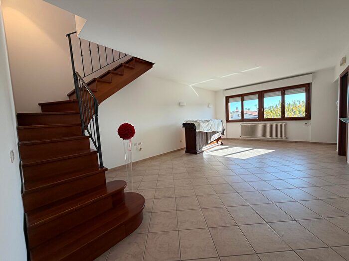 Casa in vendita in Jesi