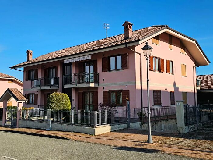 Appartamento con 6 locali in vendita in Bricherasio