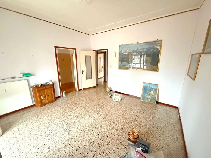 Appartamento con 5 locali in vendita in Novi Ligure