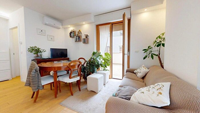 Appartamento bilocale in vendita in Via Caduti in Missione di Pace, Milano