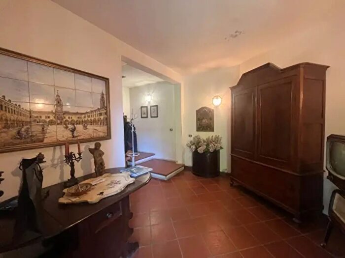 Appartamento con 5 locali in vendita in Via Guglielmo Marconi, Modena