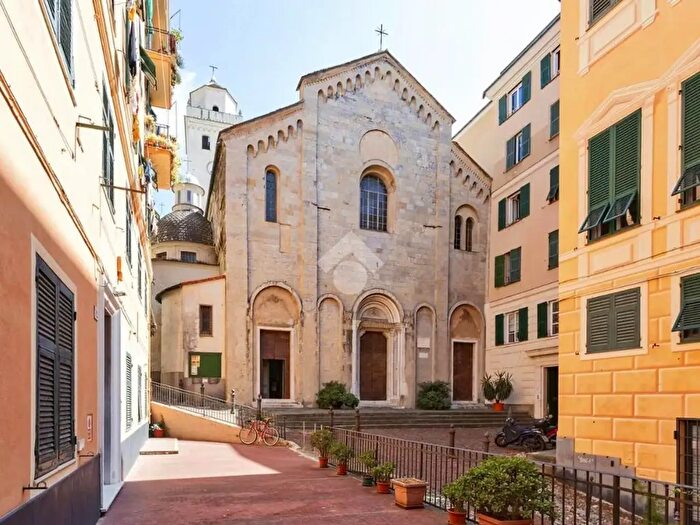 Appartamento bilocale in affitto in Salita Santa Maria di Castello, Genova