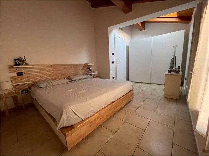 Appartamento trilocale in affitto in Centro Storico, Modena