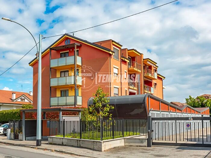 Appartamento con 6 locali in vendita in San Mauro Torinese