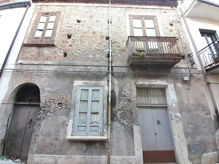 Casa monolocale in vendita in Via Francesco Branca, Castrovillari