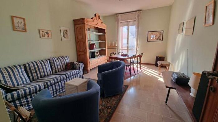 Appartamento trilocale in vendita in Via degli Orti Romani, Cremona