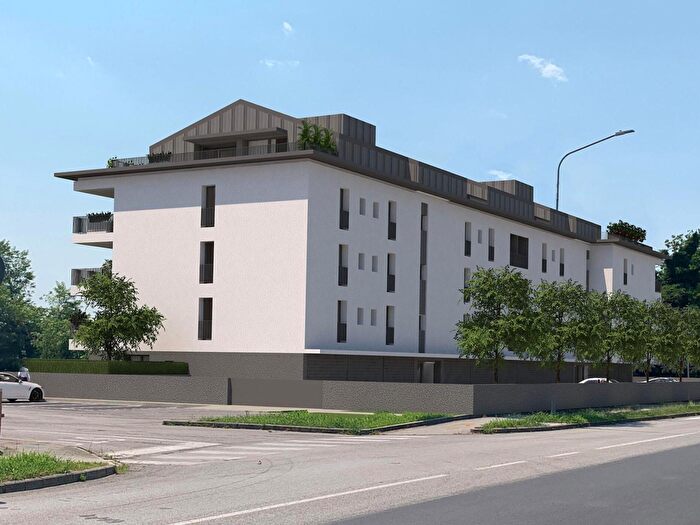 Appartamento trilocale in vendita in Via Pordenone, Codroipo