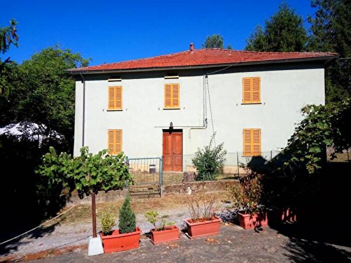 Casa con 5 locali in vendita in Località Costageminiana, Bardi