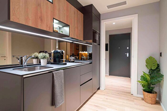 Case in Vendita e in Affitto - 3