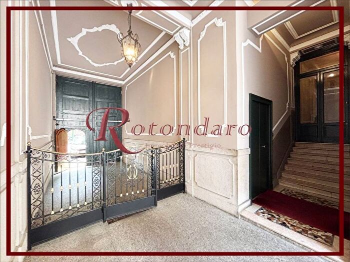Appartamento trilocale in affitto in Via Andrea Solari, Solari, Milano