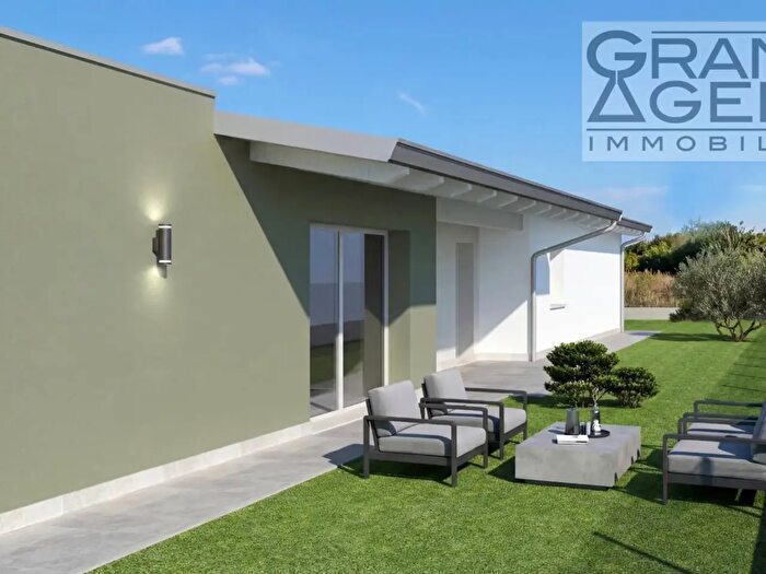 Casa con 6 locali in vendita in Don G Minzoni, Roverbella